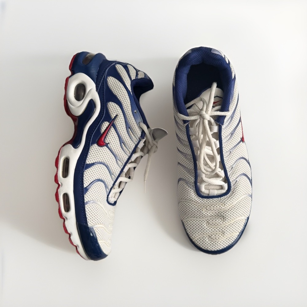 Nike Air Max Plus TN White Blue Red Sneakers Men's US Size 8